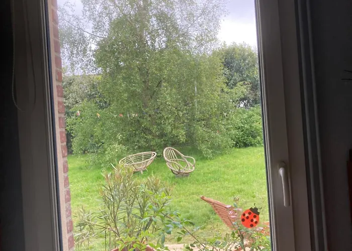 Une Chambre Dans La Verdure